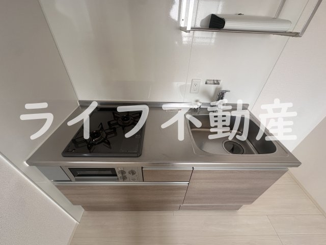 H&B吉田のキッチン|コンパクトなキッチンで掃除もラクラク