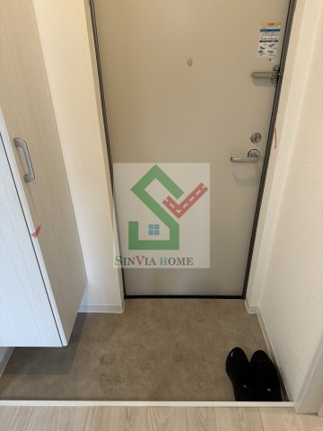 ジーメゾン所沢市下安松ネストの玄関