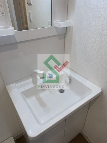 ジーメゾン所沢市下安松ネストの独立洗面台