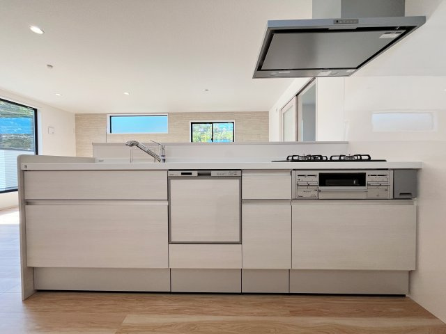 『八王子市新築戸建て』八王子市長沼町466【仲介手数料無料】　４期のキッチン|～仲介手数料無料☆八王子ひなた不動産～　八王子市長沼町　新築戸建て