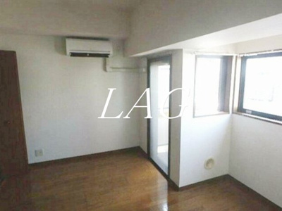 【居間・リビング】 | シンシア六本木 | 洋室のお部屋です。