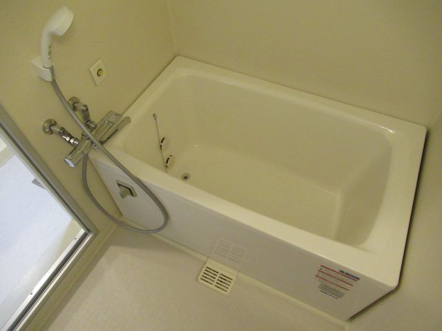 ハーバーランド神戸駅前２ＬＤＫの浴室|お風呂で日々の疲れを落としましょう