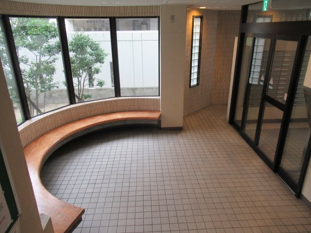 ハーバーランド神戸駅前２ＬＤＫのロビー|建物の内部です