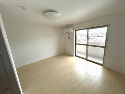 【内装】 | フェリーチェ | 洋室