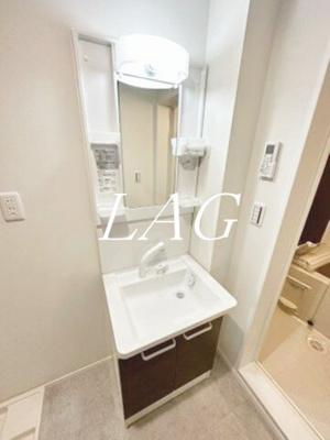 【洗面所】 | ベイルーム厚木幸町 | 独立洗面台です。