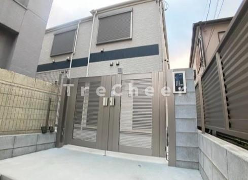 ベリエ池袋本町のエントランス