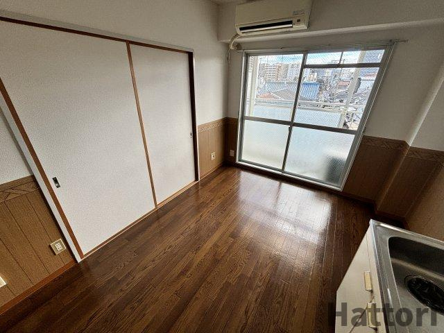 ドムール三国の居間・リビング