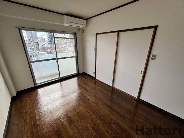 ドムール三国の内装