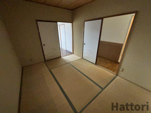 ドムール三国の和室