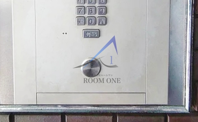 アーバンコートサカスⅢのセキュリティ|オートロックです。