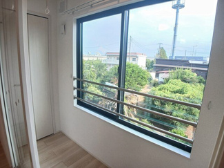 【バルコニー】 | リズ・フォーチュン　Ⅱ | 内装もきれいです