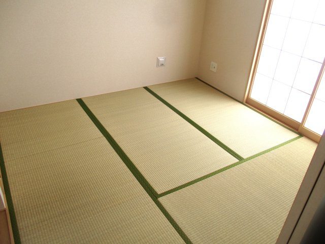 新築分譲住宅中川原の和室|和室があるとゆったり出来ます