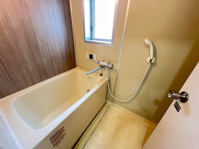 ランベール池北の浴室