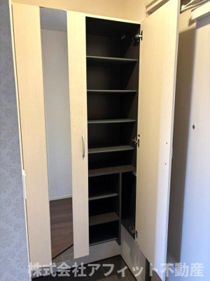 【玄関】 | D-room新涯 | シューズボックス付き