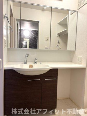 【洗面所】 | D-room新涯 | 洗髪洗面化粧台