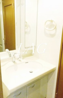 【洗面所】 | コーポ芝公園 | 洗面台です。