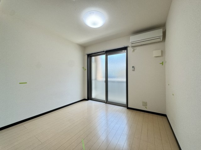 フジパレス杉本町Ⅱ番館の洋室