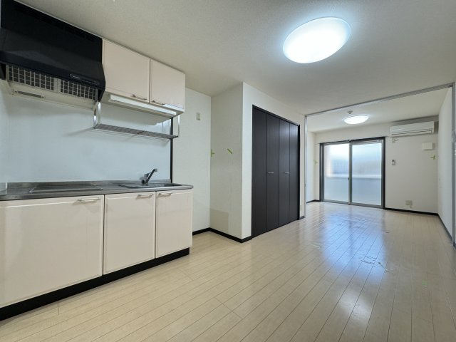 フジパレス杉本町Ⅱ番館の居間・リビング