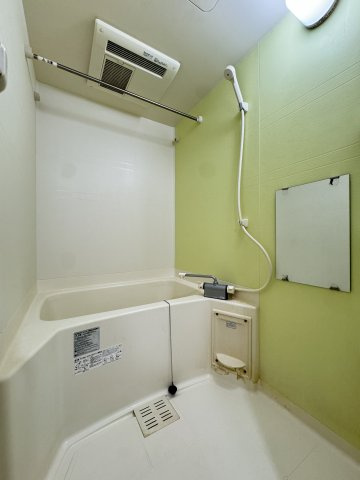 フジパレス杉本町Ⅱ番館の浴室