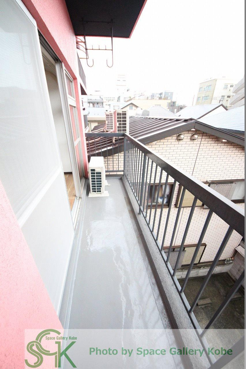 グランデ石屋川Ⅰのバルコニー|※お部屋により仕様が異なる場合があります※