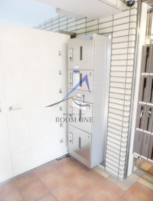 メゾン・クラッソのその他共用部分|宅配ボックスです。