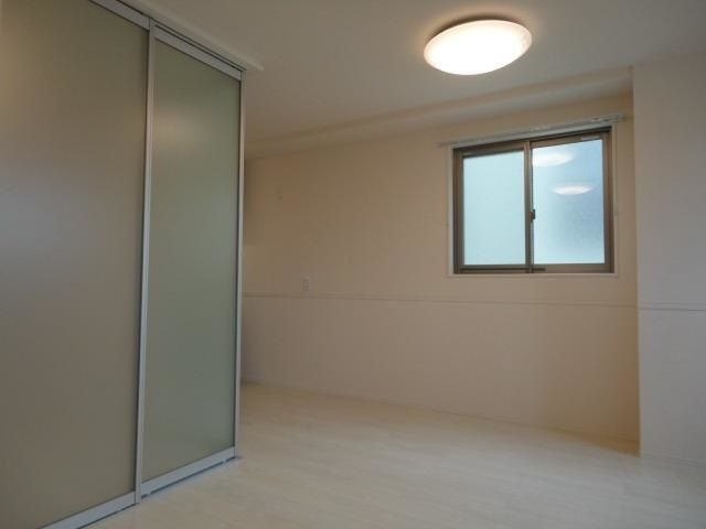 エクセルハイム坪井Ⅱの居間・リビング|おしゃれなリビングです