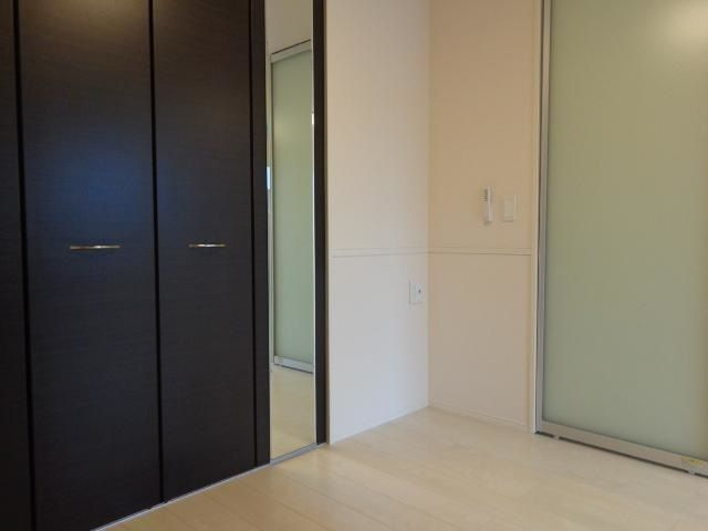 エクセルハイム坪井Ⅱの洋室|個人の部屋や寝室として使える洋室です