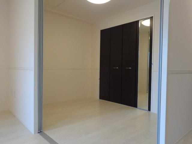 エクセルハイム坪井Ⅱの洋室|広々とした洋室です