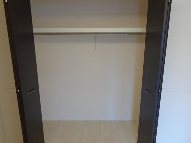 エクセルハイム坪井Ⅱの収納|こまごまとしたものを収納できそうですね