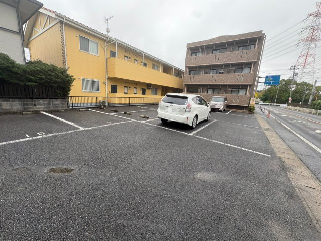 Rプリンス21の駐車場
