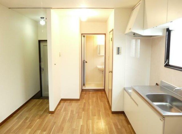 ローヤル上鷺の居間・リビング