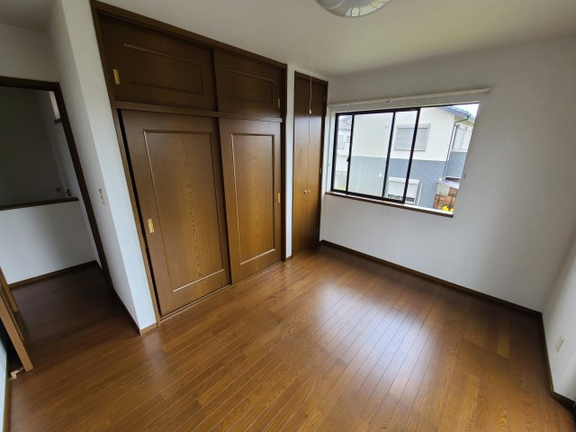 白子町997中古戸建の洋室