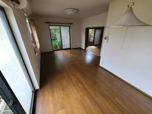 白子町997中古戸建の洋室