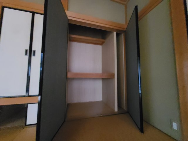 白子町997中古戸建の収納