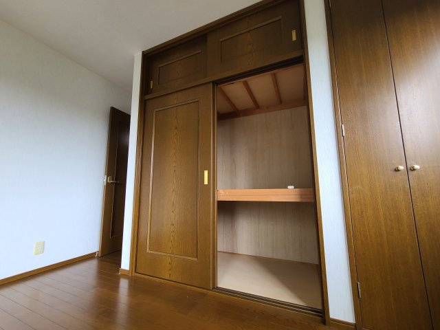 白子町997中古戸建の収納