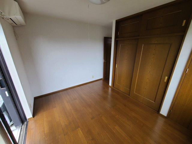 白子町997中古戸建の洋室