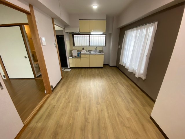 ROYALPALACE桜の町の居間・リビング