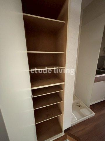 ミヤケンビルの収納