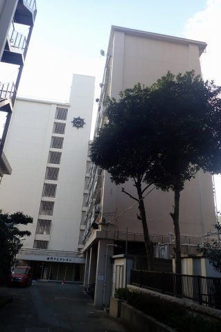 赤門アビタシオンの外観