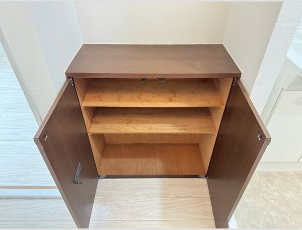 フラワーヒルズの玄関