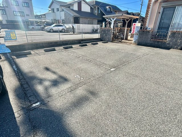 ル・シエルの駐車場