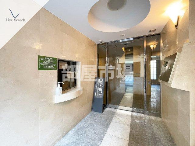 パレステュディオ文京湯島DOLCEのエントランス