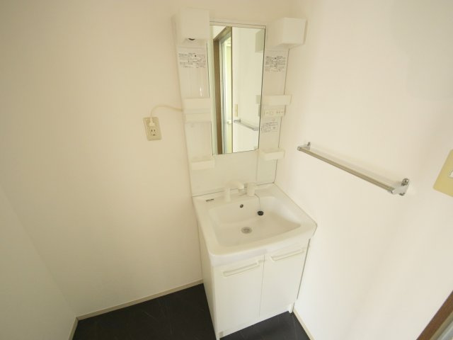 メゾンレックスの洗面所