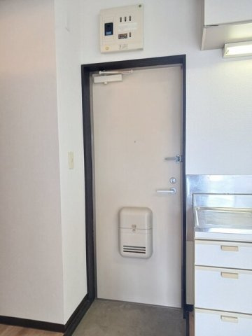 遠藤マンションの玄関
