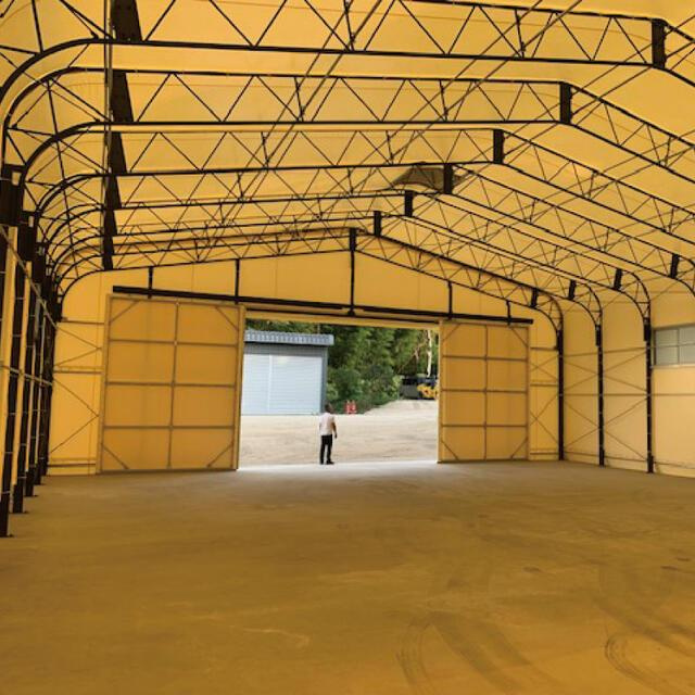 新築８５坪テント倉庫　電気　井戸のロビー| 