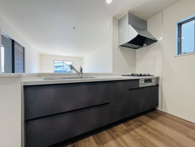 半田市岩滑高山町2丁目113-3『仲介手数料無料』新築戸建てのキッチン