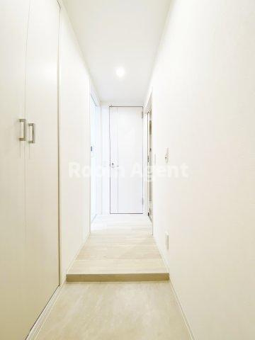 デュオフラッツ鶴舞の玄関