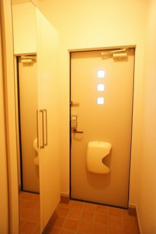 ブリーゼ・カーサＡの玄関