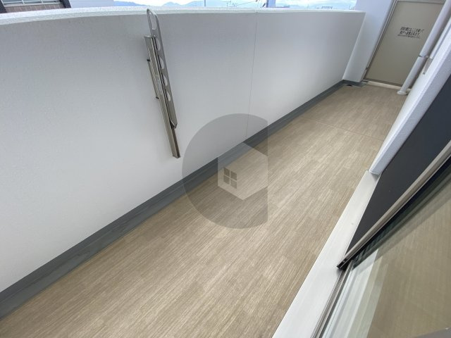 ムーンヒルズ大阪のバルコニー