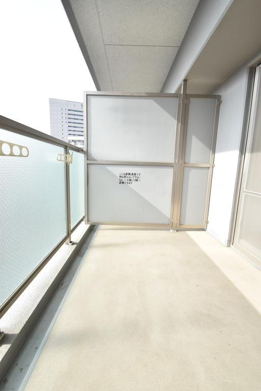 大阪市城東区鴫野西２丁目の賃貸マンションのバルコニー